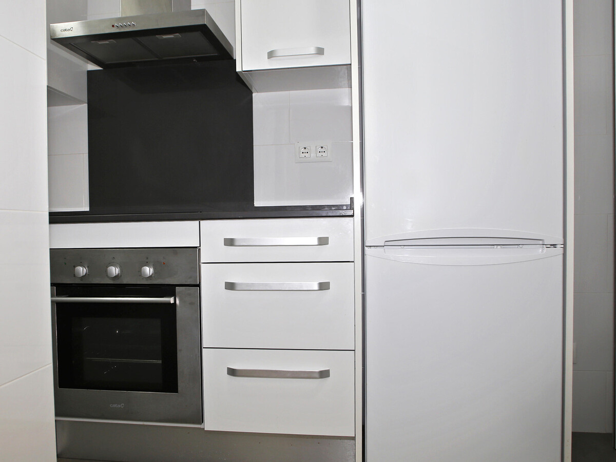 Appartement rénové en première ligne de plage à Torredembarra - Photo 12