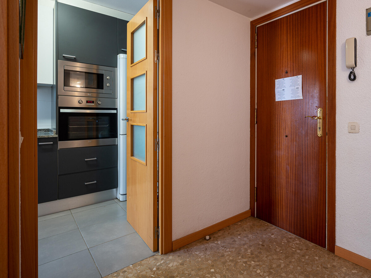 Appartement 3 chambres vue mer, 4 piscines, parking à Torredembarra - Photo 11