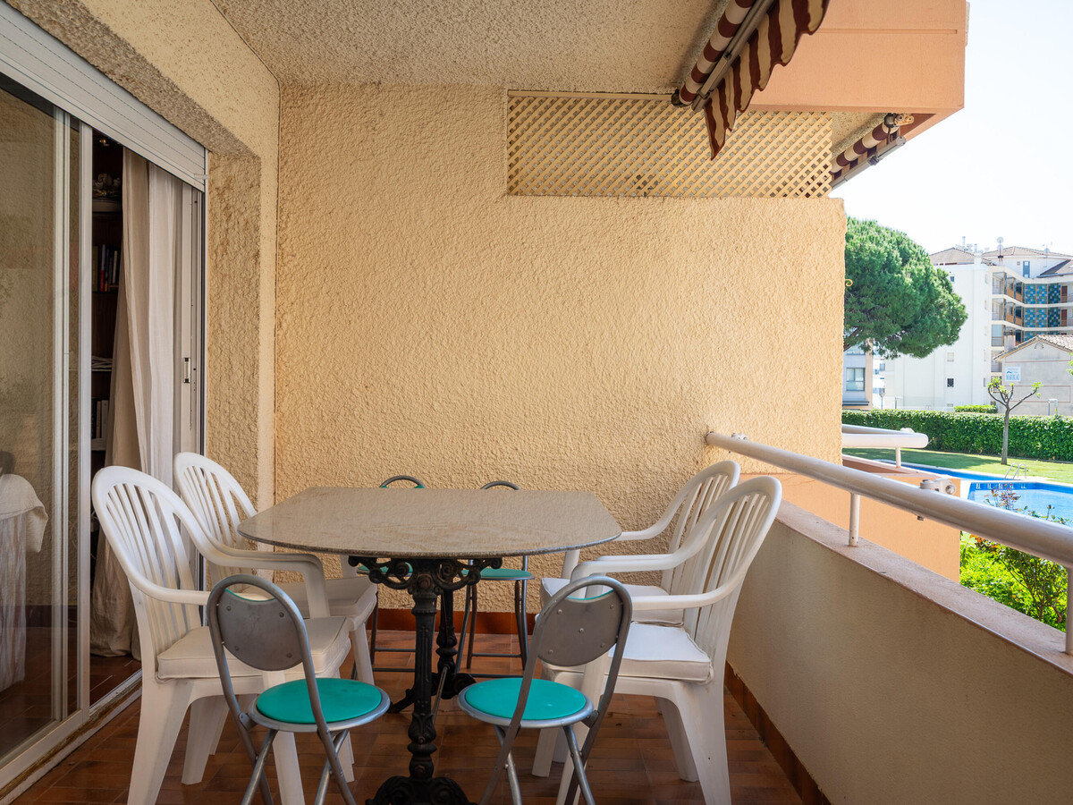 Appartement 4 ch. avec piscine à 140m de la plage - Photo 3