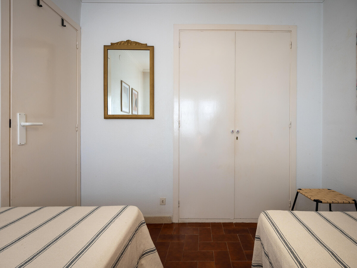 Appartement 4 ch. avec piscine à 140m de la plage - Photo 16