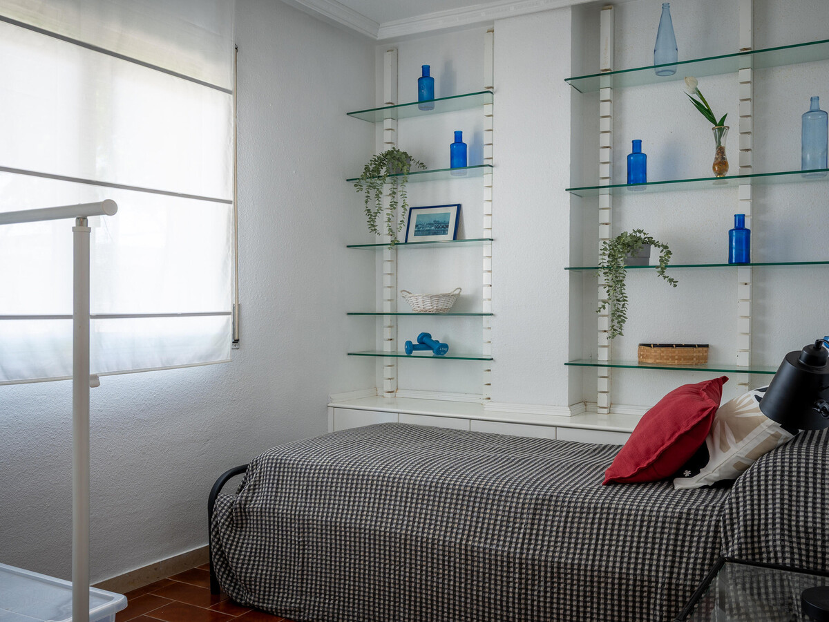 Appartement 4 ch. avec piscine à 140m de la plage - Photo 17