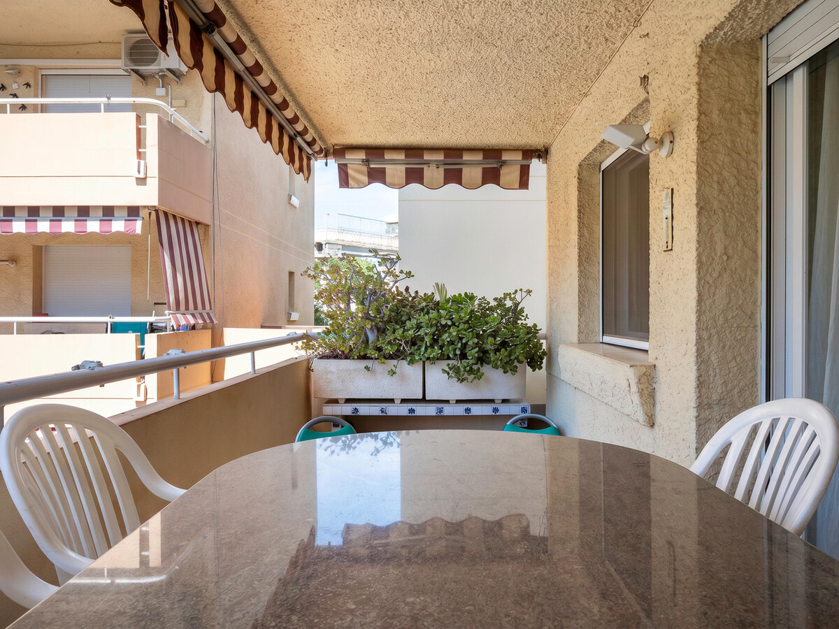 Appartement 4 ch. avec piscine à 140m de la plage - Photo 23