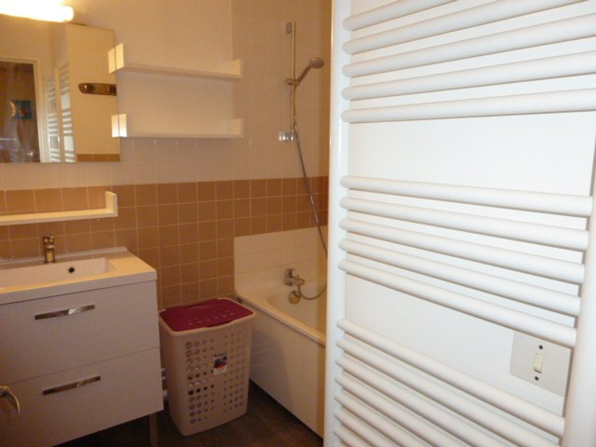 Appart 6 pers, 6e étage, accès direct pistes à Arette - Photo 7