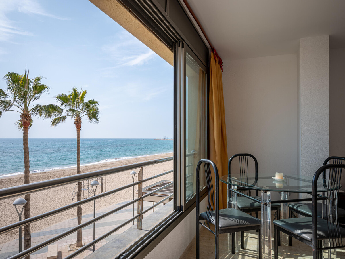 Appartement première ligne de plage à Torredembarra - Photo 2