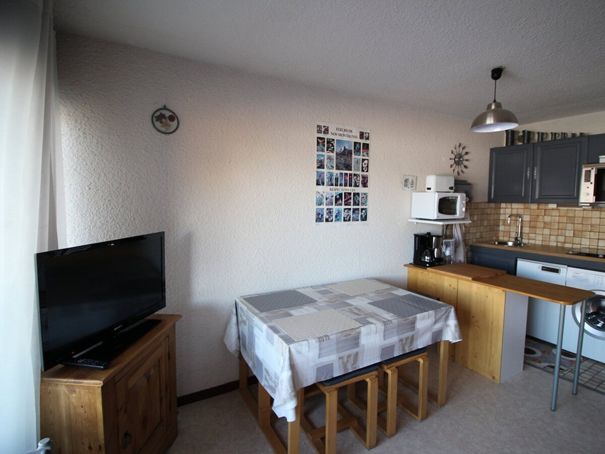 Studio cabine 4 pers. au pied des pistes, vue Ecrins - Photo 3
