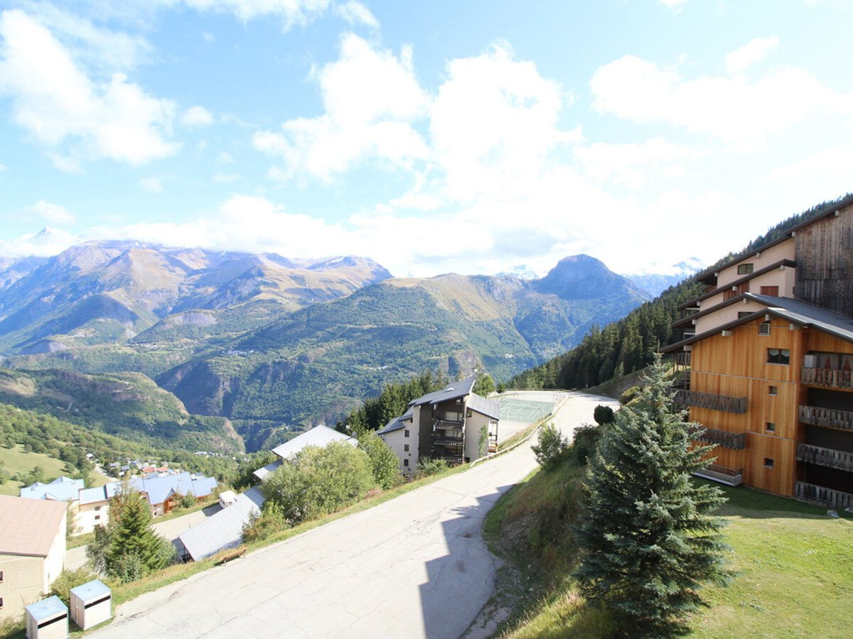 Studio cabine 4 pers. au pied des pistes, vue Ecrins - Photo 8