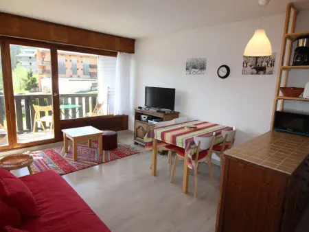 Studio cabine 4 pers, balcon sud vue glacier - Auris : photo 2