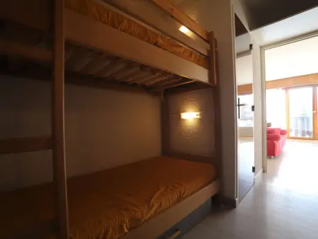 Studio cabine 4 pers, balcon sud vue glacier - Auris : photo 7