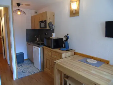 Location appartement à Valfréjus, Studio rénové pour 3 pers à Valfréjus, proche télécabine, parking gratuit