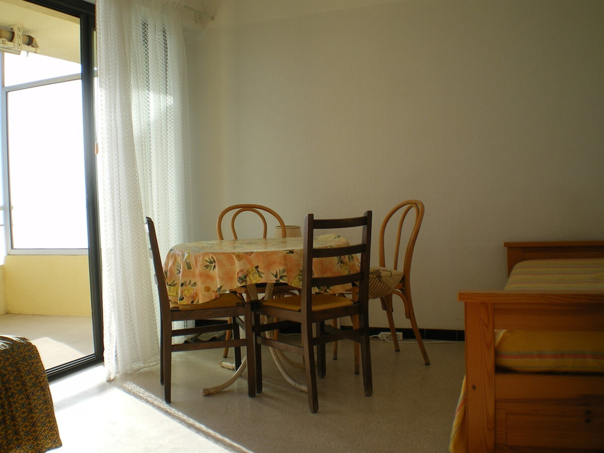 Studio lumineux 6e étage, terrasse vue mer et parking - Photo 9