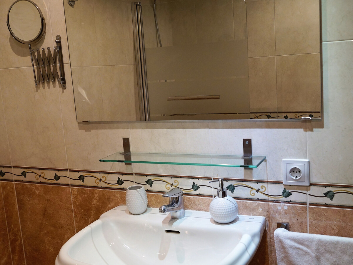 Appartement rénové face à la Basilique, Málaga - Photo 16