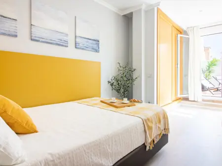 Penthouse rénové au cœur de Malaga, 1 chambre, balcon, clim, Wi-Fi, proche restaurants et bars - Photo 8