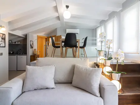 Penthouse rénové au cœur de Malaga, 1 chambre, balcon, clim, Wi-Fi, proche restaurants et bars - Photo 21