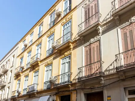 Penthouse rénové au cœur de Malaga, 1 chambre, balcon, clim, Wi-Fi, proche restaurants et bars - Photo 23