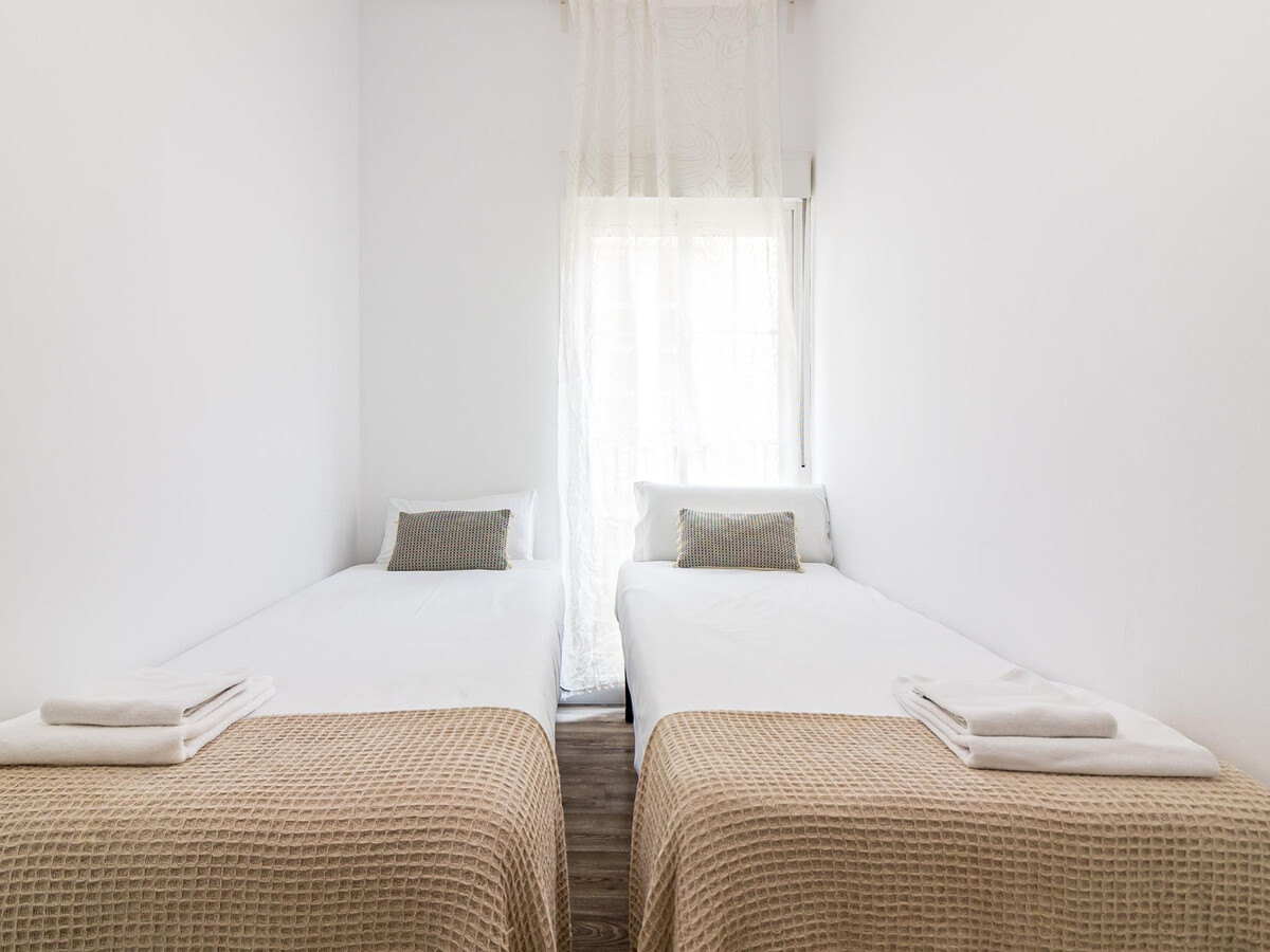 Appartement 2 chambres rénové, 150m de Calle Larios à Málaga - Photo 16