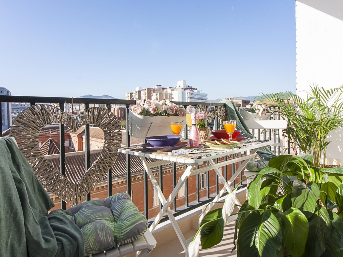 Appartement 2 chambres face gare AVE, terrasse, Málaga - Photo 2
