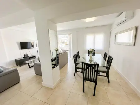 Appartement rénové 3 chambres au cœur de Málaga, proche gare AVE et plage - Photo 5