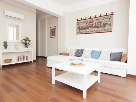 Appartement Lumineux au Cœur de Malaga, Proche Musée, Cathédrale et Théâtre Romain - Photo 4