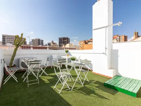 Location appartement à Málaga, Appartement neuf au centre de Malaga, proche gare, plage et musées, calme et tout équipé avec WIFI