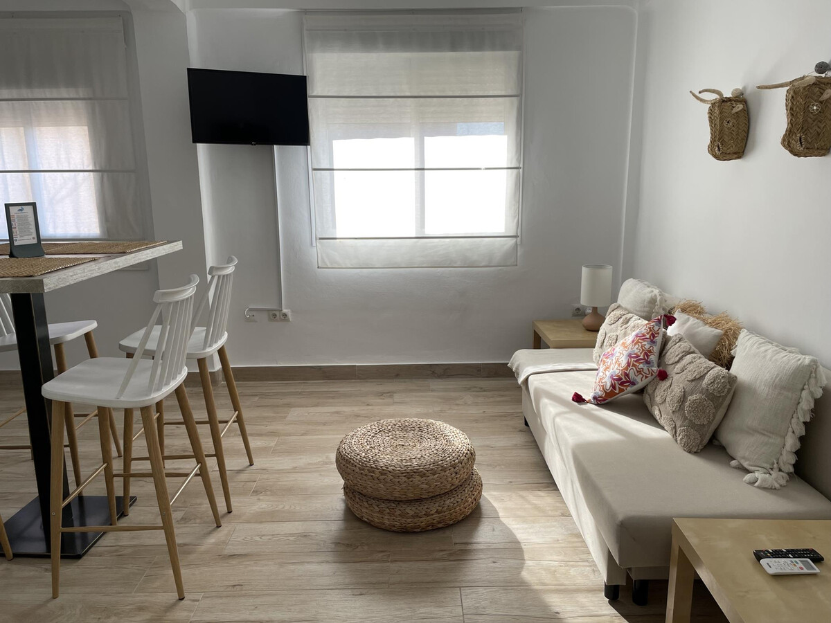 Appartement 2 ch. rénové, 500 m du Musée Carmen Thyssen - Photo 23