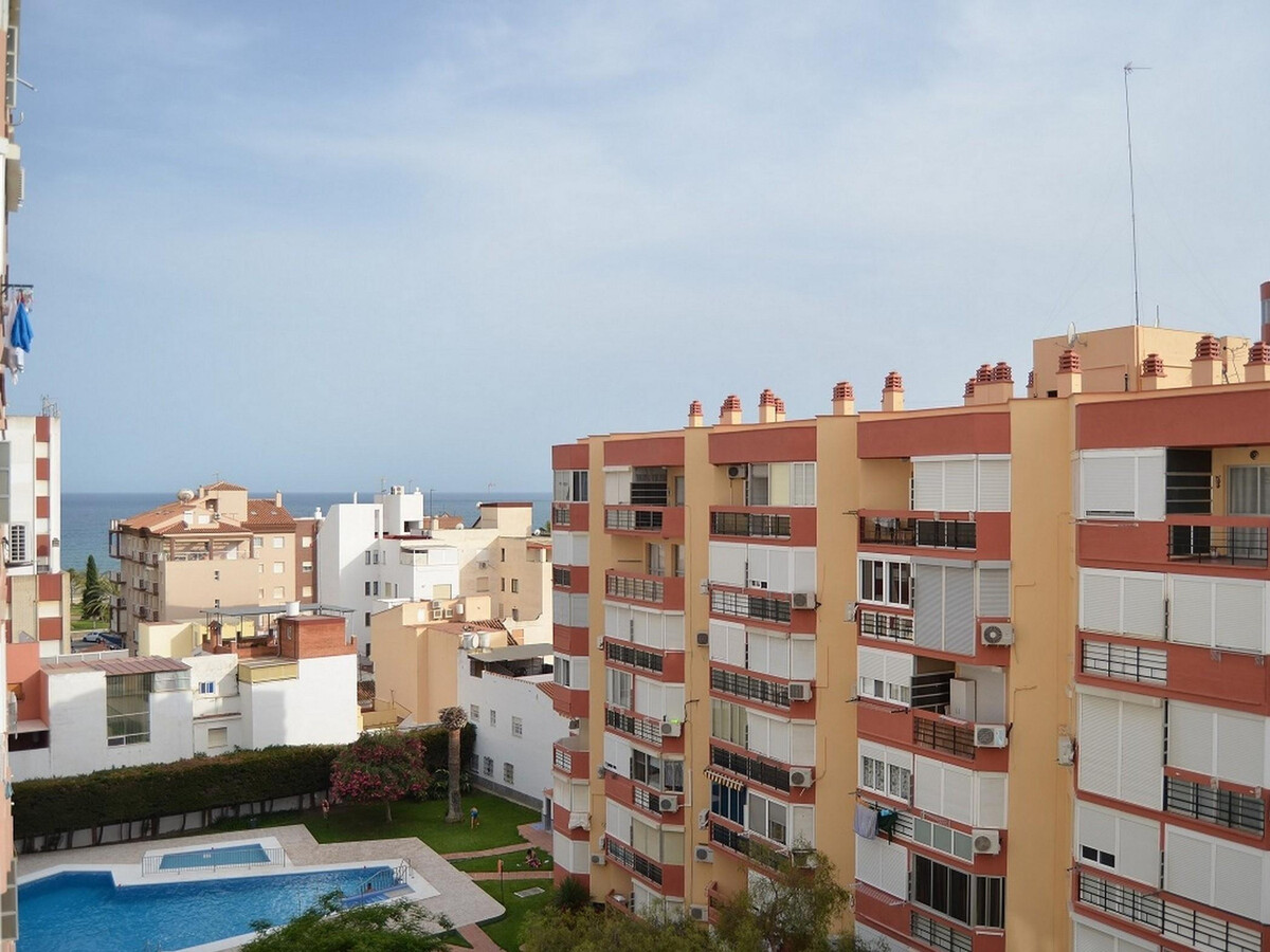 Appartement 2 chambres à 300m de la plage, piscine - Photo 2