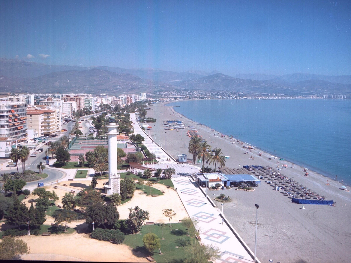 Appartement 2 chambres à 300m de la plage, piscine - Photo 6