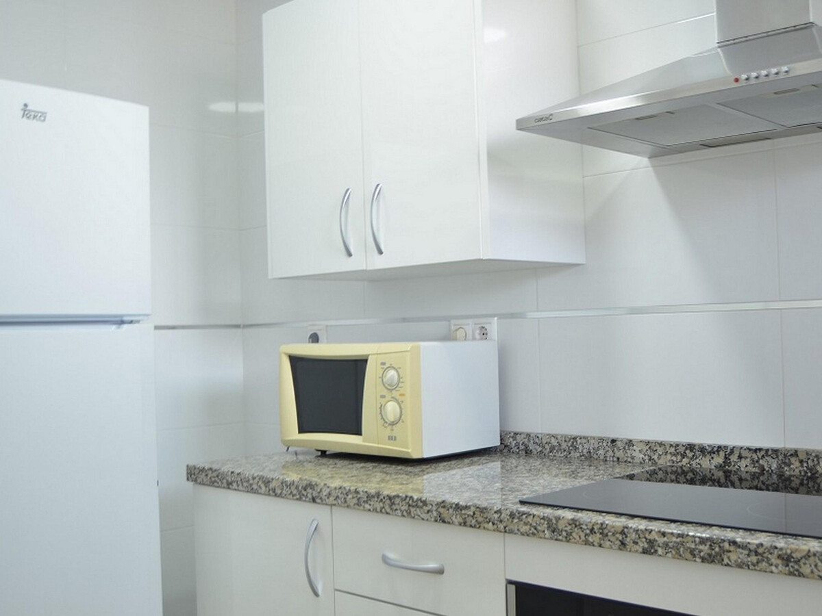 Appartement 2 chambres à 300m de la plage, piscine - Photo 9