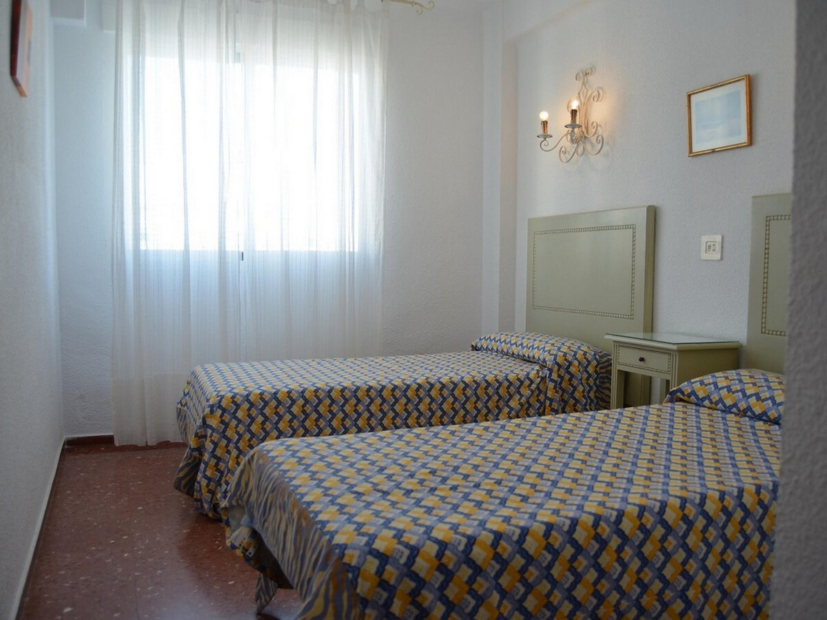 Appartement 2 chambres à 300m de la plage, piscine - Photo 10