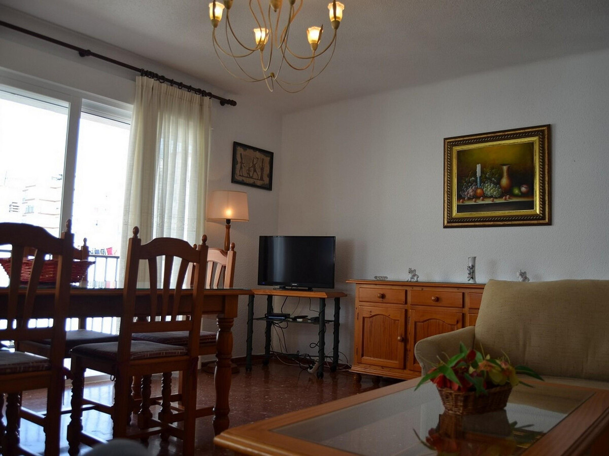 Appartement 2 chambres à 300m de la plage, piscine - Photo 11
