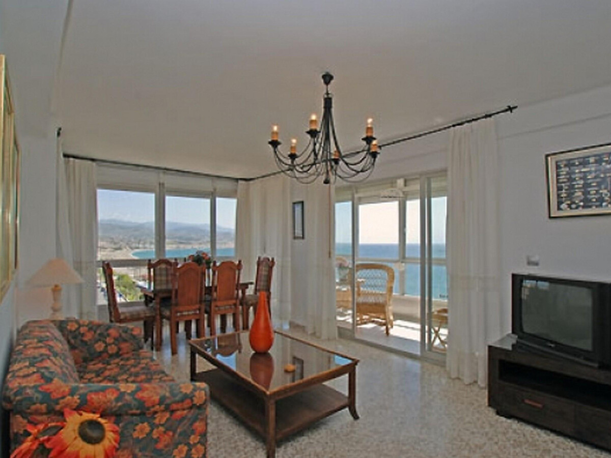 Appartement 2 chambres à 300m de la plage, piscine - Photo 16