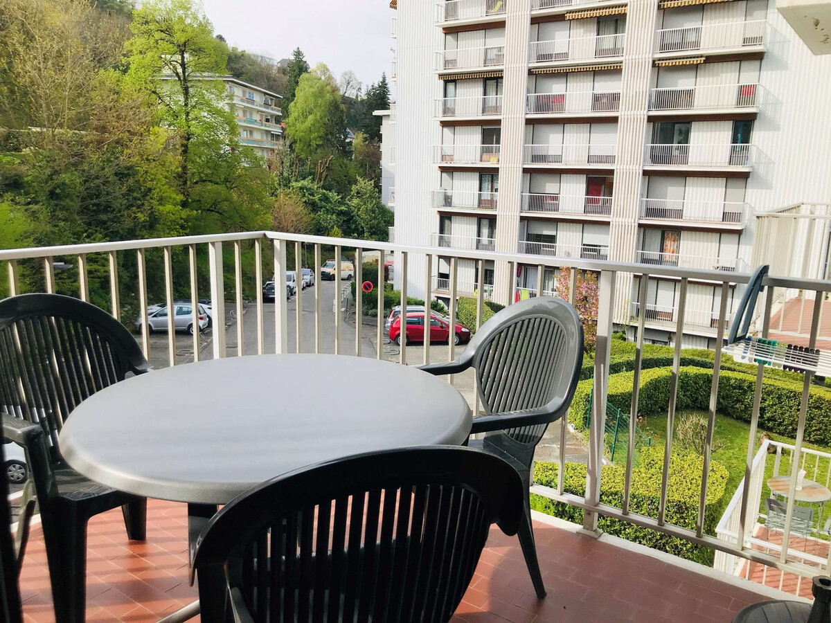 T1 Bis lumineux avec balcon et parking à Aix-les-Bains - Photo 8