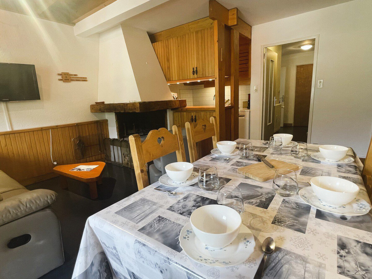 Duplex savoyard 6 pers, centre Méribel, balcon ouest - Photo 1