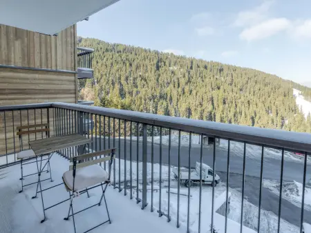 Bel appartement familial avec retour skis aux pieds et parking à Courchevel 1650 : photo 10