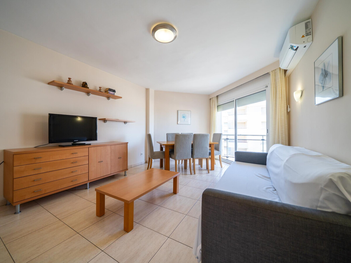 Appartement face à la mer, balcon et parking à Torredembarra - Photo 3