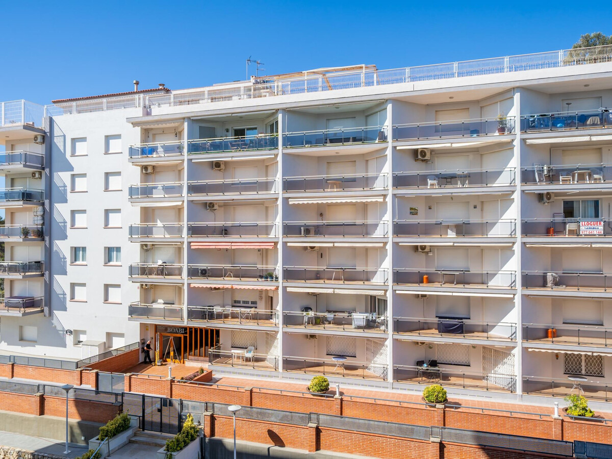Appartement face à la mer, balcon et parking à Torredembarra - Photo 17