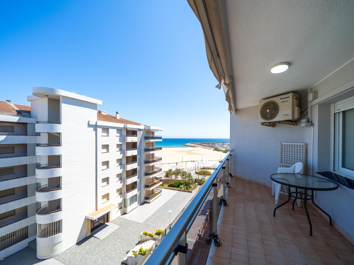 Appartement rénové face à la mer, 2 ch., 4 pers., Torredembarra - Photo 1