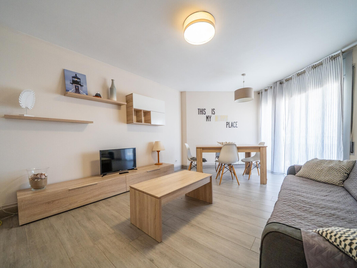 Appartement face à la mer à Torredembarra, piscine - Photo 3
