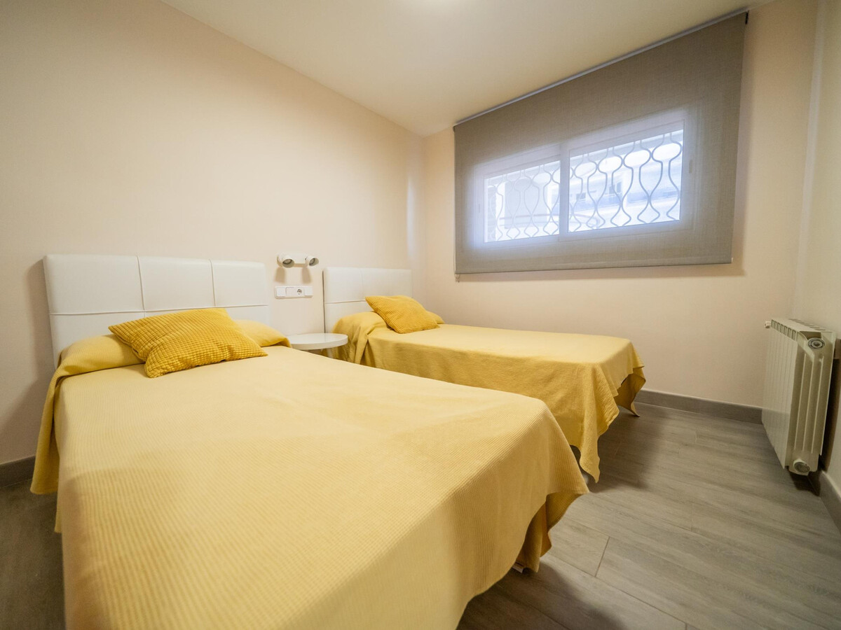 Appartement face à la mer à Torredembarra, piscine - Photo 8