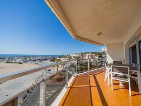 Appartement 4 chambres face mer, terrasse et piscine à Torredembarra : photo 2