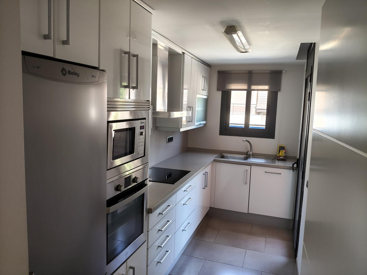 Appartement 60m² à 150m de la mer, piscine et parking - Photo 2