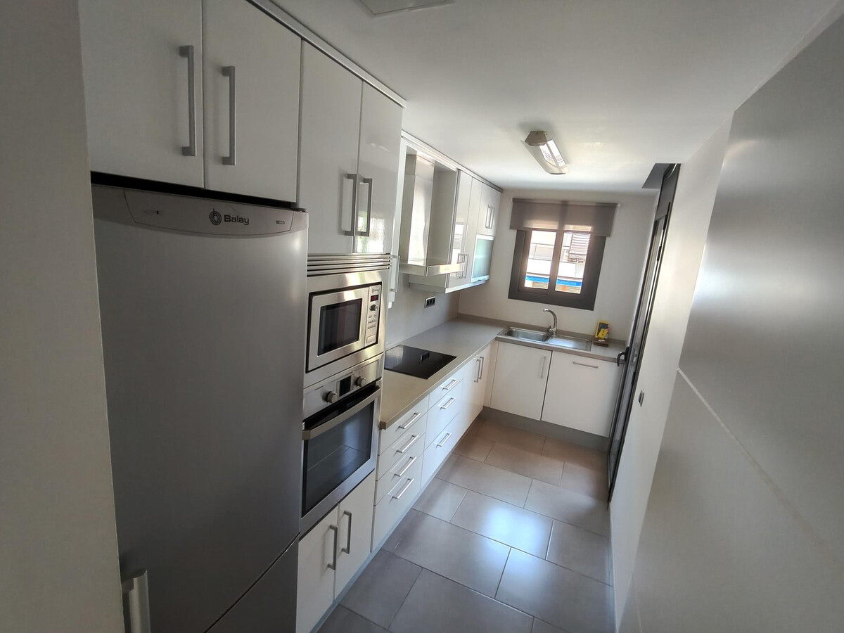 Appartement 60m² à 150m de la mer, piscine et parking - Photo 3