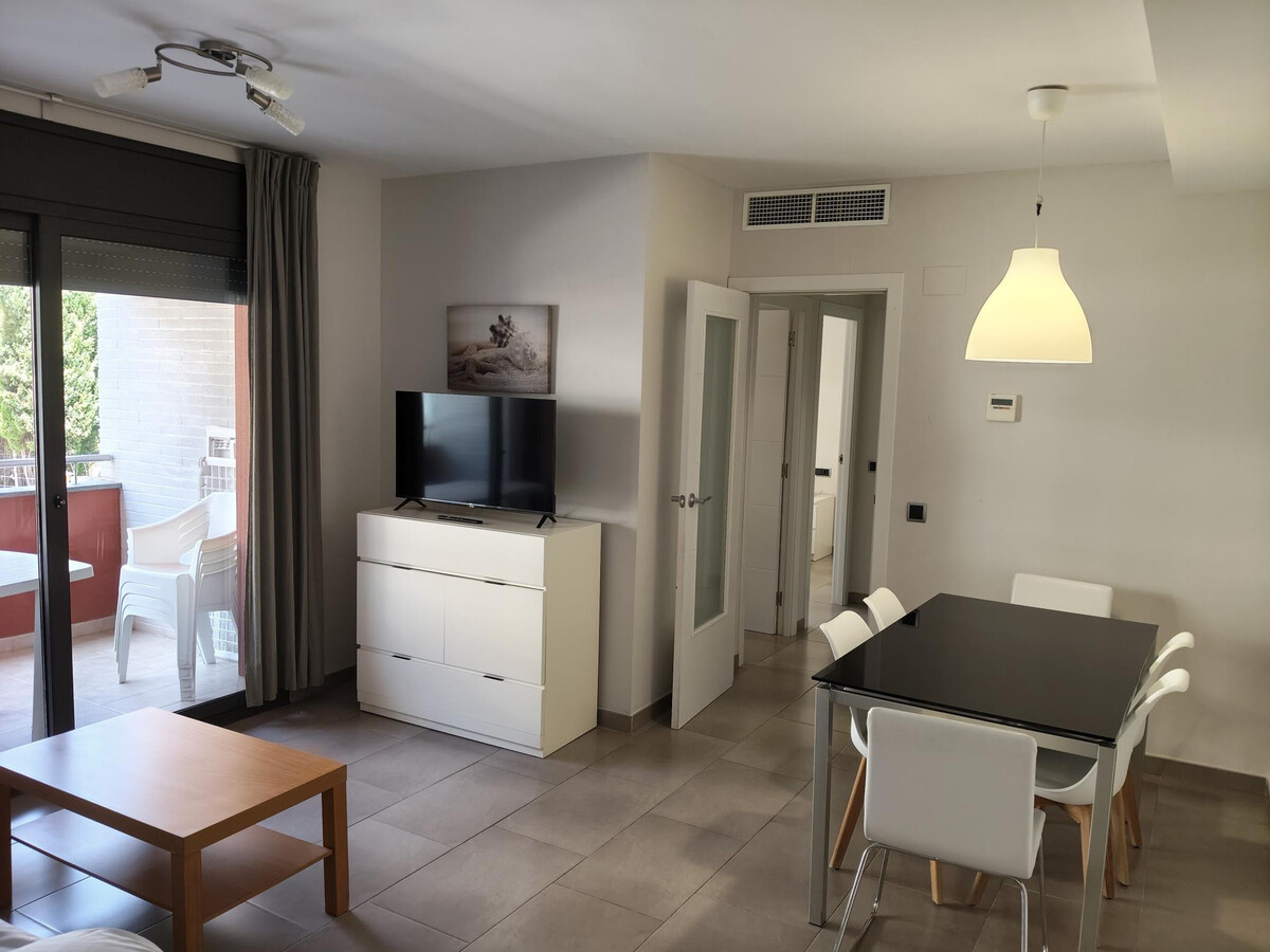 Appartement 60m² à 150m de la mer, piscine et parking - Photo 6
