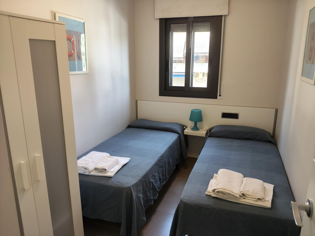Appartement 60m² à 150m de la mer, piscine et parking - Photo 14