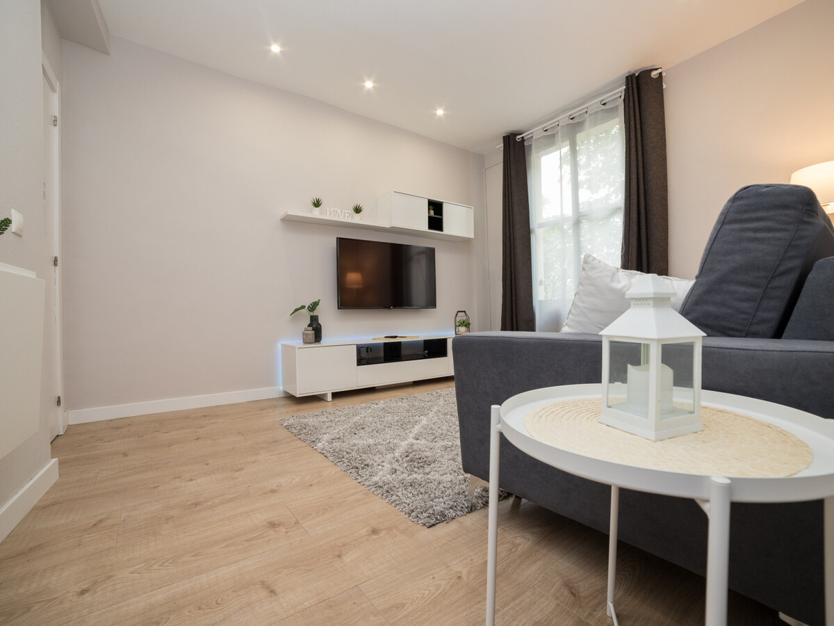 Appartement rénové vue cathédrale, centre Logroño - Photo 3