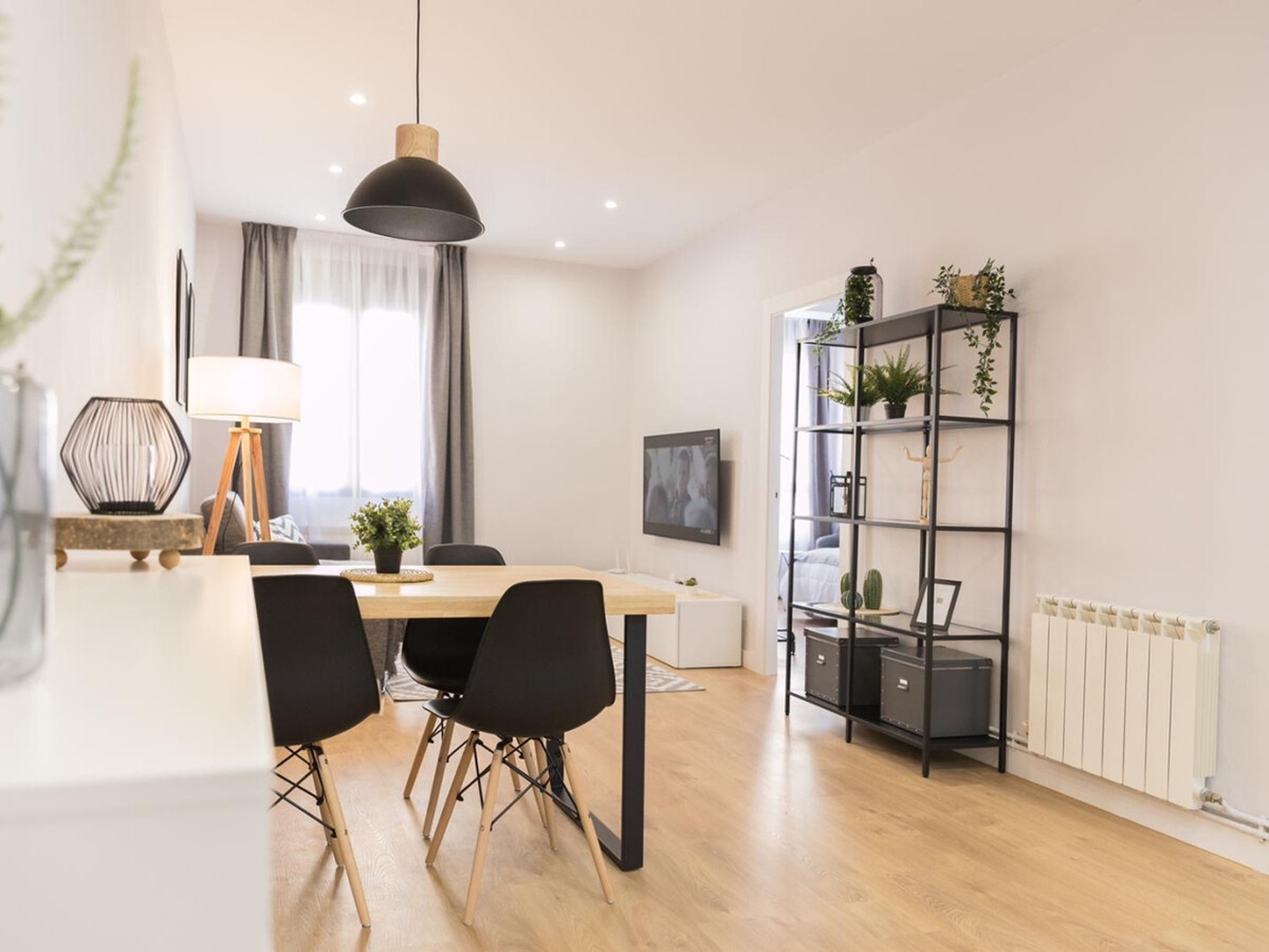 Appartement rénové 6 pers. au cœur de Logroño - Photo 2