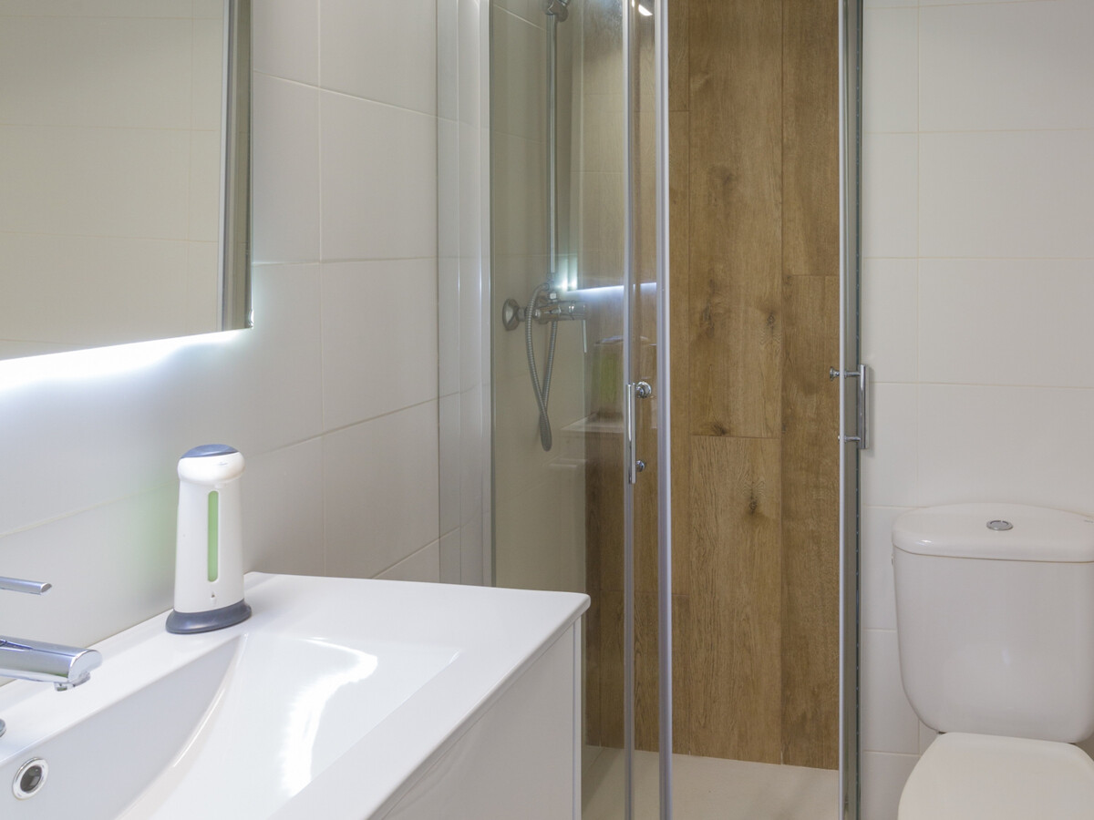 Appartement rénové centre Logroño, vue cathédrale - Photo 9