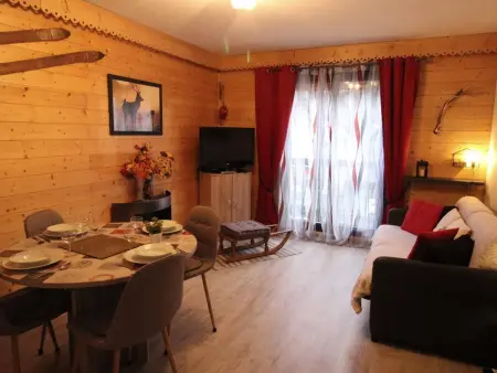 Location appartement à Bagnères de Luchon, Superbe 2 Pièces Tout Confort à Luchon - Parking, WIFI, Près Télécabine