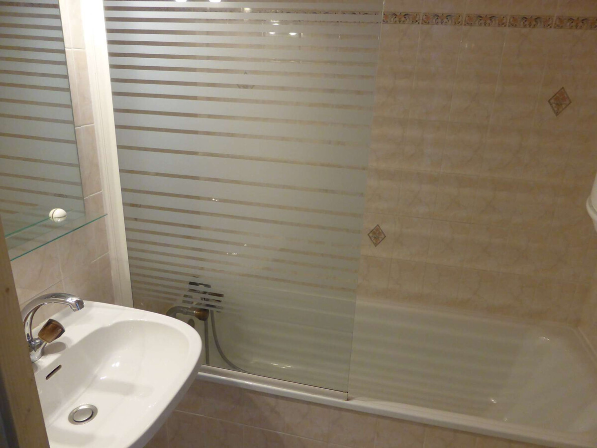Studio cabine 31m² 4 pers, skis aux pieds, balcon, parking - Photo 6