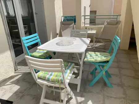 T3 lumineux traversant à Balaruc-les-Bains, terrasse : photo 9