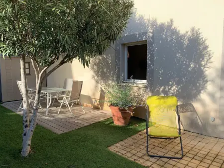 Location appartement à Bouzigues, Appartement au calme avec climatisation et parking à Bouzigues